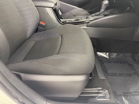 Used 2022 Toyota Corolla SE FWD image 31
