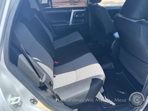 Used 2019 Toyota 4Runner SR5 AWD/4WD image 29