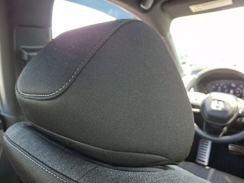 Used 2025 Honda Accord Sport image 9
