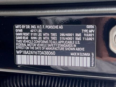 New 2026 Porsche Cayenne Coupe image 34