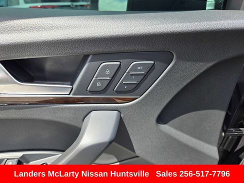 Used 2020 Audi Q5 2.0T Premium AWD/4WD image 25