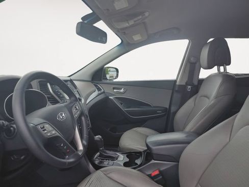Used 2013 Hyundai Santa Fe Sport FWD image 9