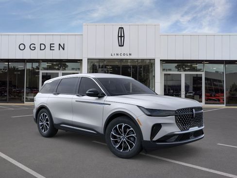 New 2026 Lincoln Nautilus Premier w/ Equipment Group 102A AWD/4WD image 7