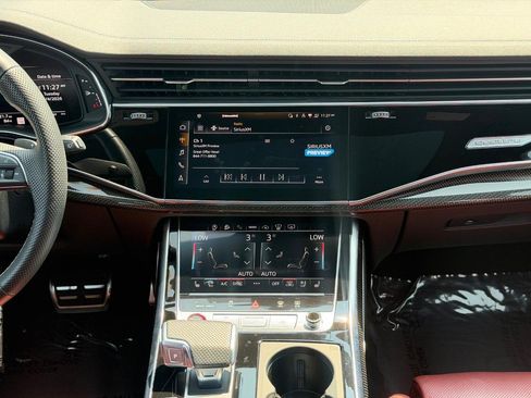 Used 2023 Audi SQ7 Prestige AWD/4WD image 13