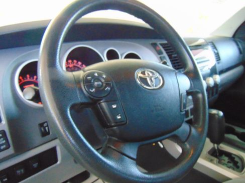 Used 2010 Toyota Tundra SR5 image 15