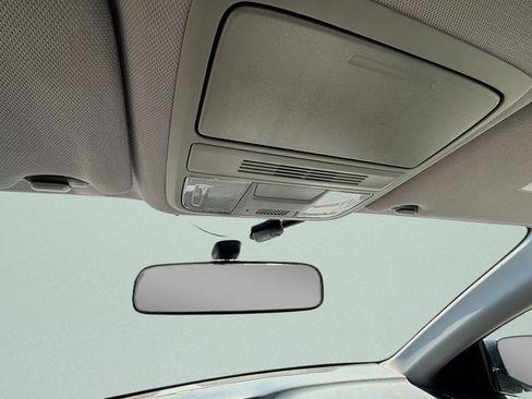 Used 2017 Honda Accord LX image 22