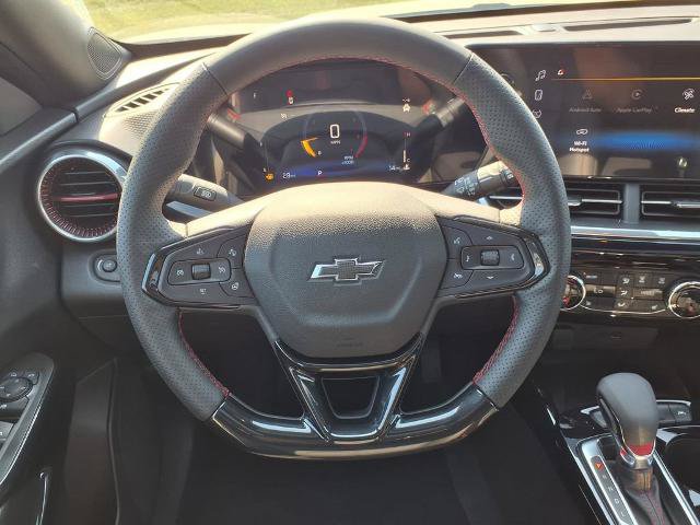 New 2026 Chevrolet Trax RS w/ Sunroof Package FWD image 21