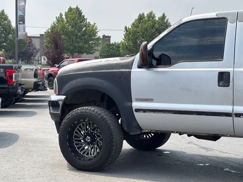 Used 2003 Ford F250 XLT AWD/4WD image 6