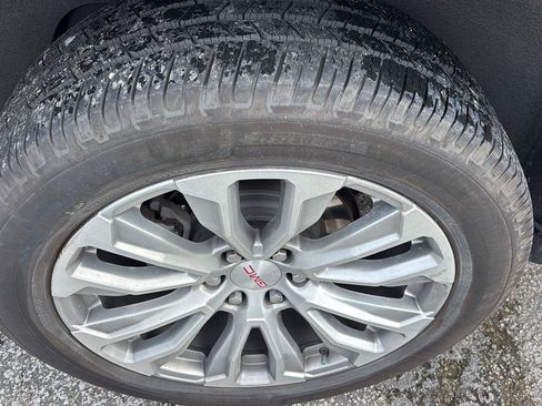 Used 2022 GMC Yukon Denali AWD/4WD image 10