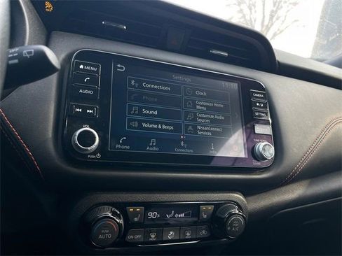 Used 2024 Nissan Kicks SR w/ SR Premium Package image 15