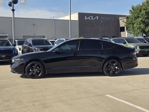 Used 2025 Honda Accord Sport image 13