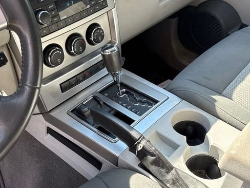 Used 2008 Jeep Liberty Limited w/ Trailer Tow Class III Group AWD/4WD image 17