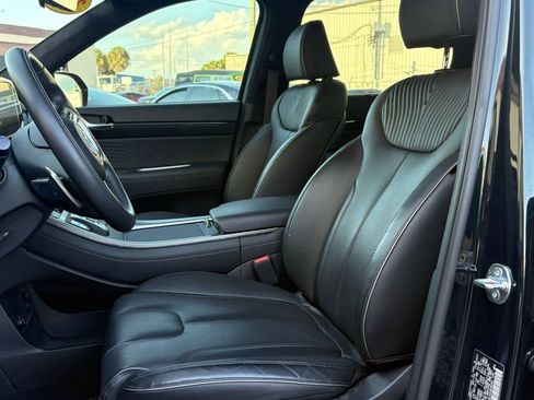 Used 2025 Hyundai Palisade Calligraphy AWD/4WD image 9