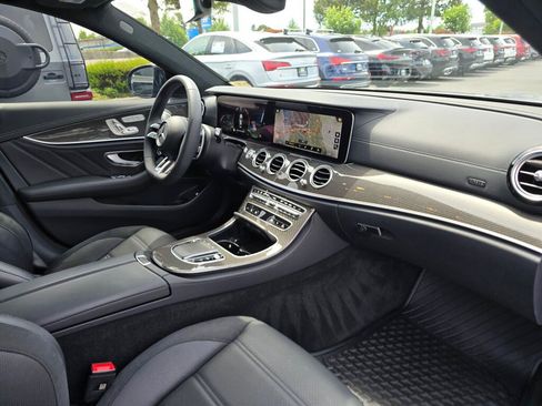 Used 2023 Mercedes-Benz E 53 AMG 4MATIC Sedan image 46