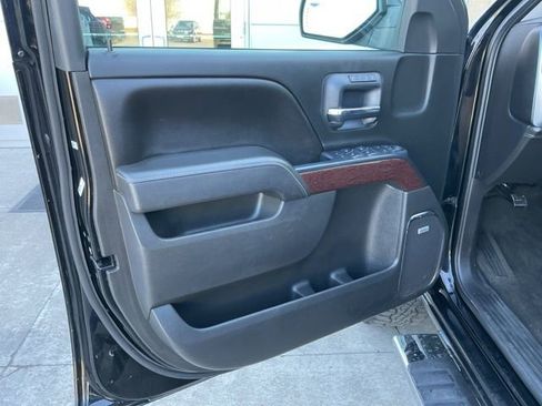 Used 2017 GMC Sierra 1500 SLT w/ SLT Premium Package image 22