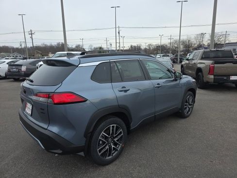 New 2026 Toyota Corolla Cross XLE image 5