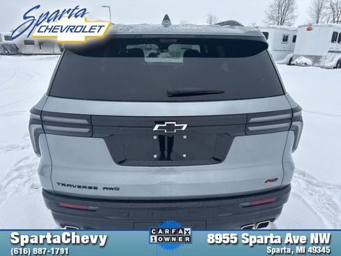 Used 2024 Chevrolet Traverse RS w/ LPO, Floor Liner Package image 4