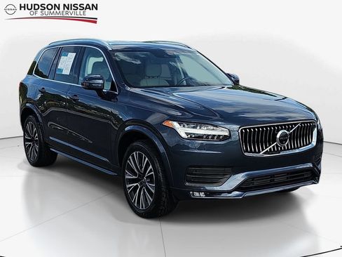 Used 2022 Volvo XC90 T6 Momentum w/ Advanced Package AWD/4WD image 1