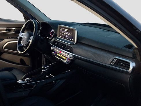 Used 2022 Kia Telluride EX w/ Towing Package image 28