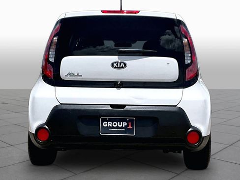 Used 2016 Kia Soul w/ Convenience Package FWD image 5