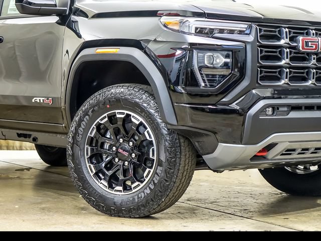 New 2026 GMC Canyon AT4 AWD/4WD image 4