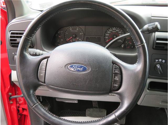 Used 2005 Ford F250 XLT AWD/4WD image 7