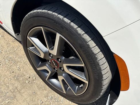 Used 2022 Kia Soul GT-Line FWD image 5