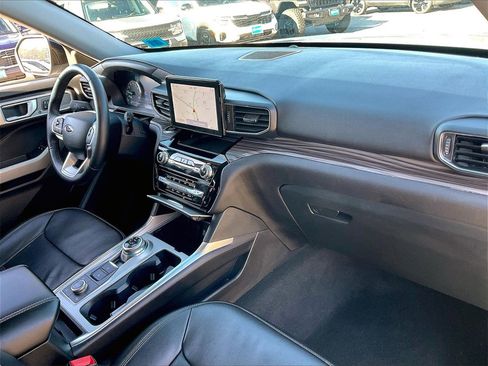 Used 2023 Ford Explorer Limited w/ Equipment Group 301A image 13