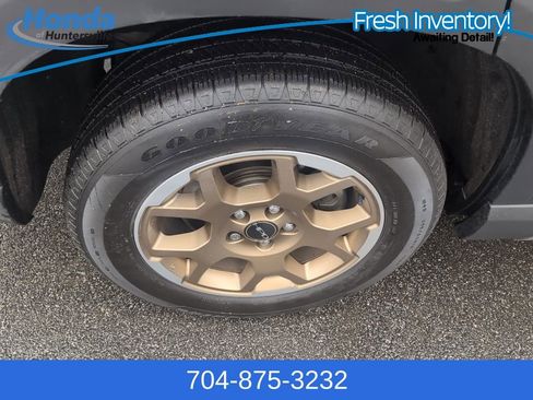 Used 2023 Honda Pilot EX-L image 10