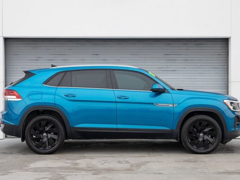 Used 2024 Volkswagen Atlas Cross Sport SE image 4