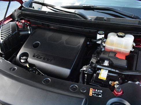 Certified 2022 Buick Enclave Essence w/ Sport Touring Edition image 32