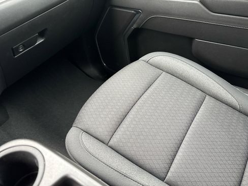 Used 2023 Chevrolet Silverado 1500 LT image 20