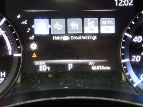 Certified 2023 Toyota Highlander LE image 41