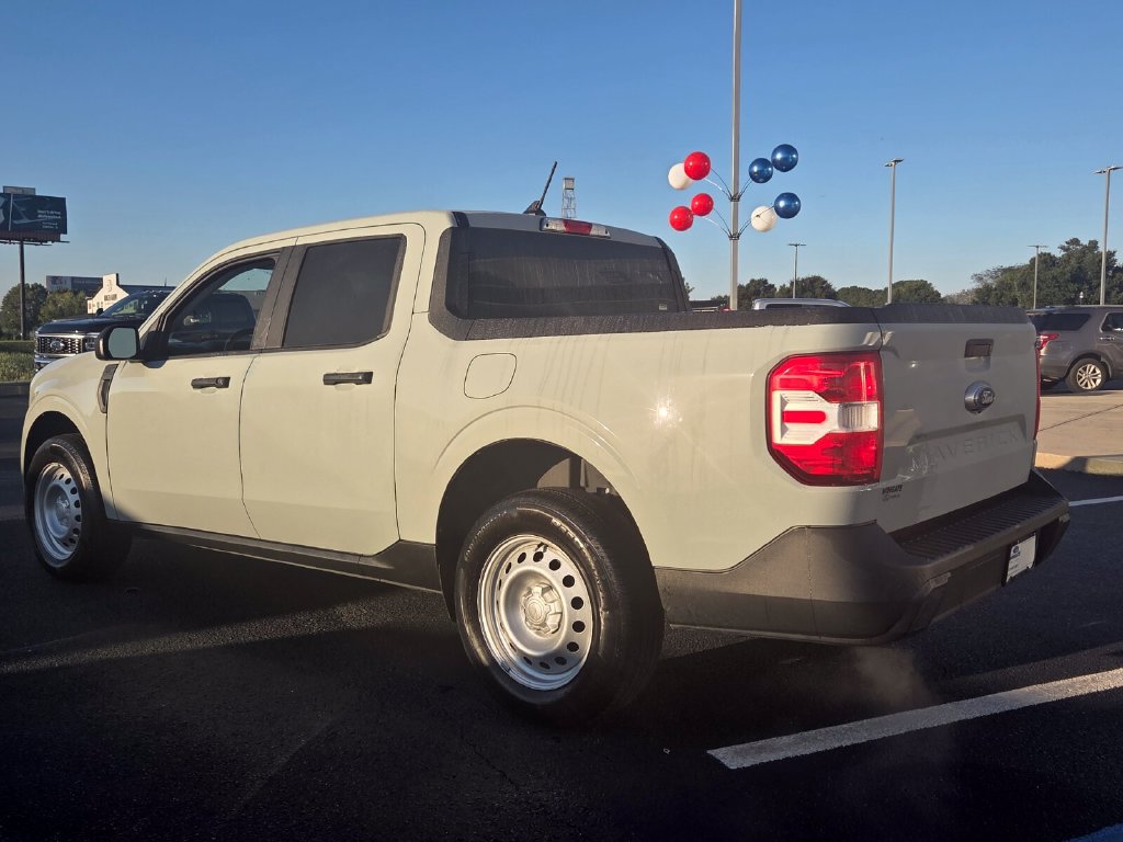 Used 2022 Ford Maverick XL FWD image 7