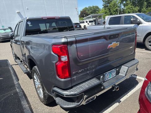 Used 2021 Chevrolet Silverado 1500 LTZ AWD/4WD image 4
