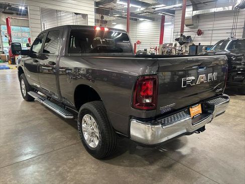 Certified 2026 RAM 2500 Big Horn AWD/4WD image 28