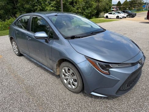 Used 2021 Toyota Corolla LE w/ Carpet Mat Package (TMS) FWD image 5