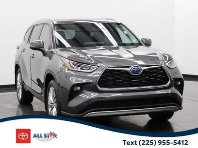 Used 2024 Toyota Highlander Platinum