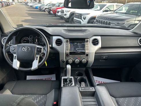 Used 2018 Toyota Tundra SR5 image 17