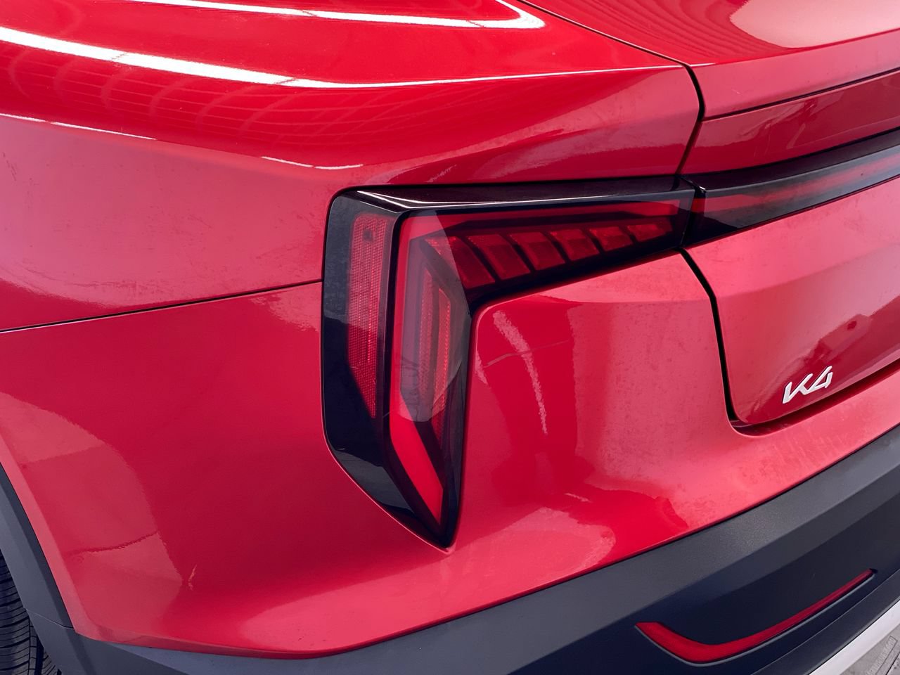 Certified 2025 Kia K4 FWD image 9