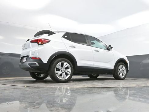 Used 2025 Buick Encore GX Preferred AWD/4WD image 47