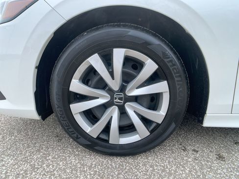 Used 2024 Honda Civic LX image 11