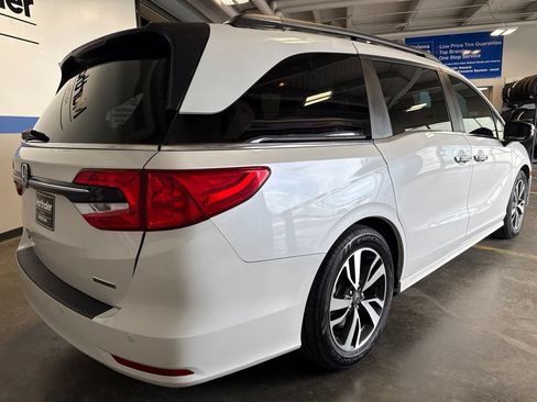 Certified 2023 Honda Odyssey Touring image 7