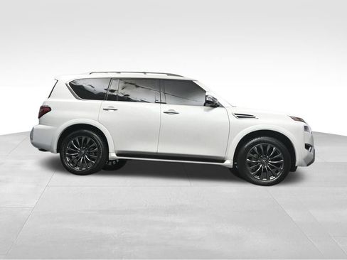 Used 2024 Nissan Armada Platinum w/ Captain's Chairs Package RWD image 31