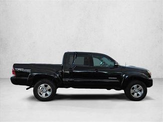 Used 2015 Toyota Tacoma 4x4 Double Cab video 4