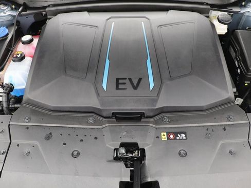 Used 2024 Hyundai Ioniq 5 SEL image 26