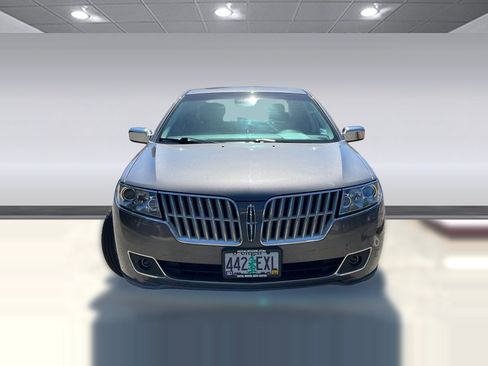 Used 2011 Lincoln MKZ Hybrid w/ 202A Rapid Spec Order Code FWD image 4