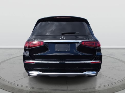 Used 2021 Mercedes-Benz Maybach GLS 600 4MATIC image 5