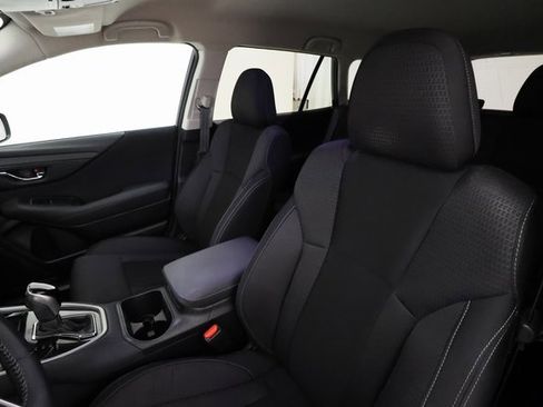 Used 2024 Subaru Outback Premium image 11