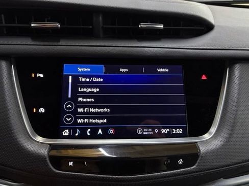 Used 2024 Cadillac XT5 Premium Luxury w/ LPO, Floor Liner Package AWD/4WD image 61